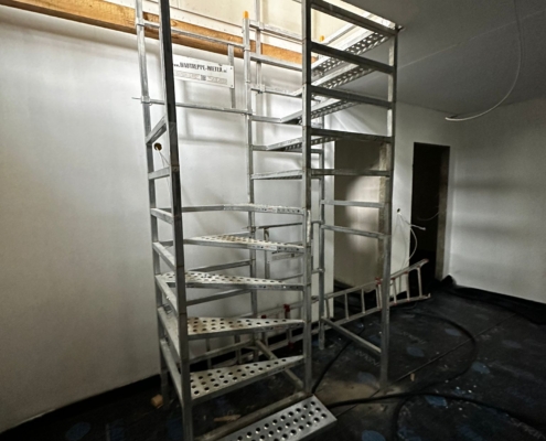 bautreppemieten - 1 Geschoss 1:4-gewendelt vom UG-EG - 1