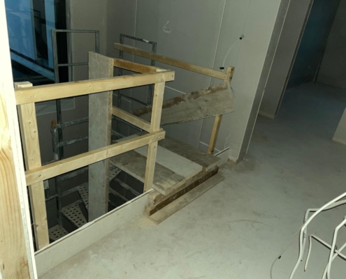 bautreppemieten - 2 Geschosse Bautreppe mit Stegbau - 1