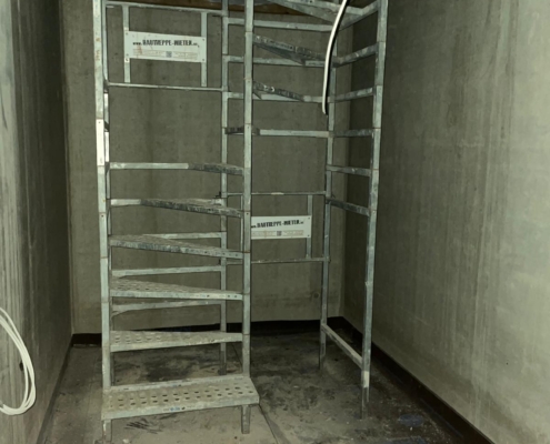 bautreppemieten - 2 Geschosse Bautreppe mit Stegbau - 4