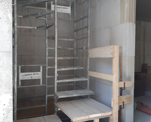 bautreppemieten - 2 Geschossen 1:2-gewendelt mit Stegbau - 4